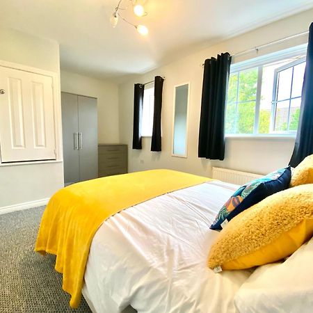 Villa Free Private Parking! Oakley House And Garden! Fully Equipped 4 Comfy Beds à Corby Extérieur photo