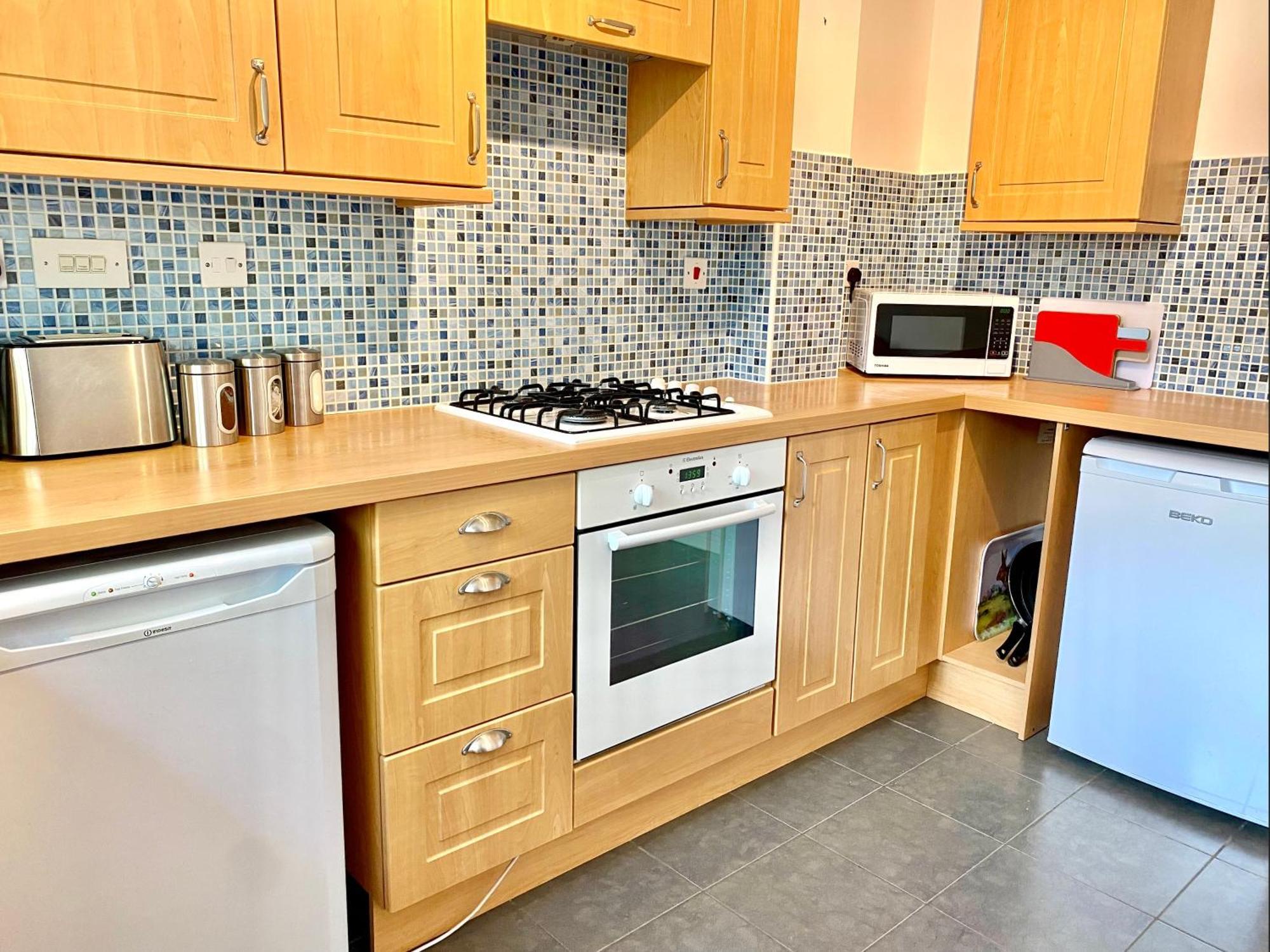 Villa Free Private Parking! Oakley House And Garden! Fully Equipped 4 Comfy Beds à Corby Extérieur photo